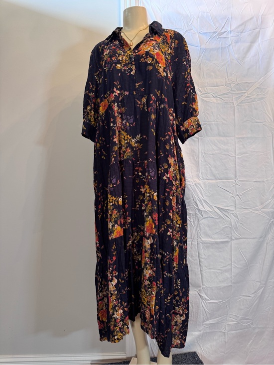 NATURAL LIFE Dresses & Skirts - NATURAL LIFE Black Floral Button-Front Maxi Dress